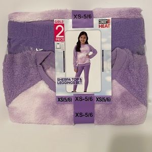 Sherpa Top & Leggings Set.                                 Size XS (5/6)